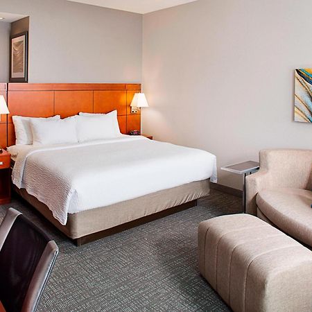 คอร์ตยาร์ด ซานอันโตนิโอ ซีเวิลด์/เวสต์โอเวอร์ ฮิลล์ Hotel ภายนอก รูปภาพ